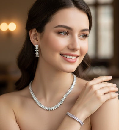 طقم مجوهرات كريستال ماركيز أبيض ثلجي