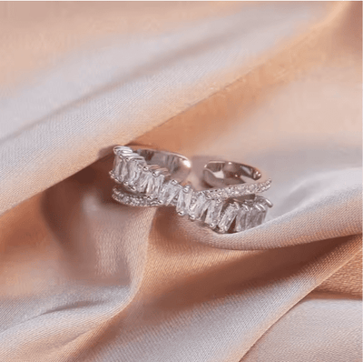 خاتم مُرصّع